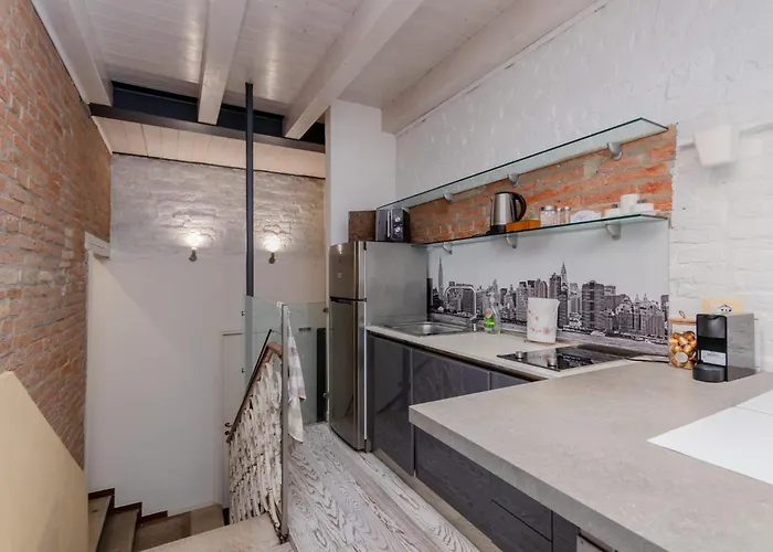 Guesthost - Giovanni's With Balcony * 베니스